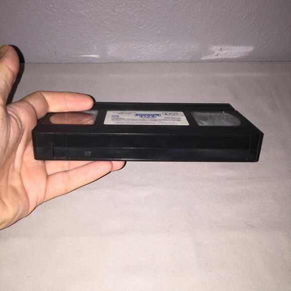 Vhs Used Dragon Flyz The Legend Begins Single Tape Columbia Tristar Home Video - Picture 11 of 13